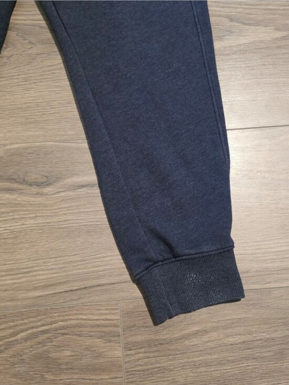 Sweatpants - Picture 2 of 4